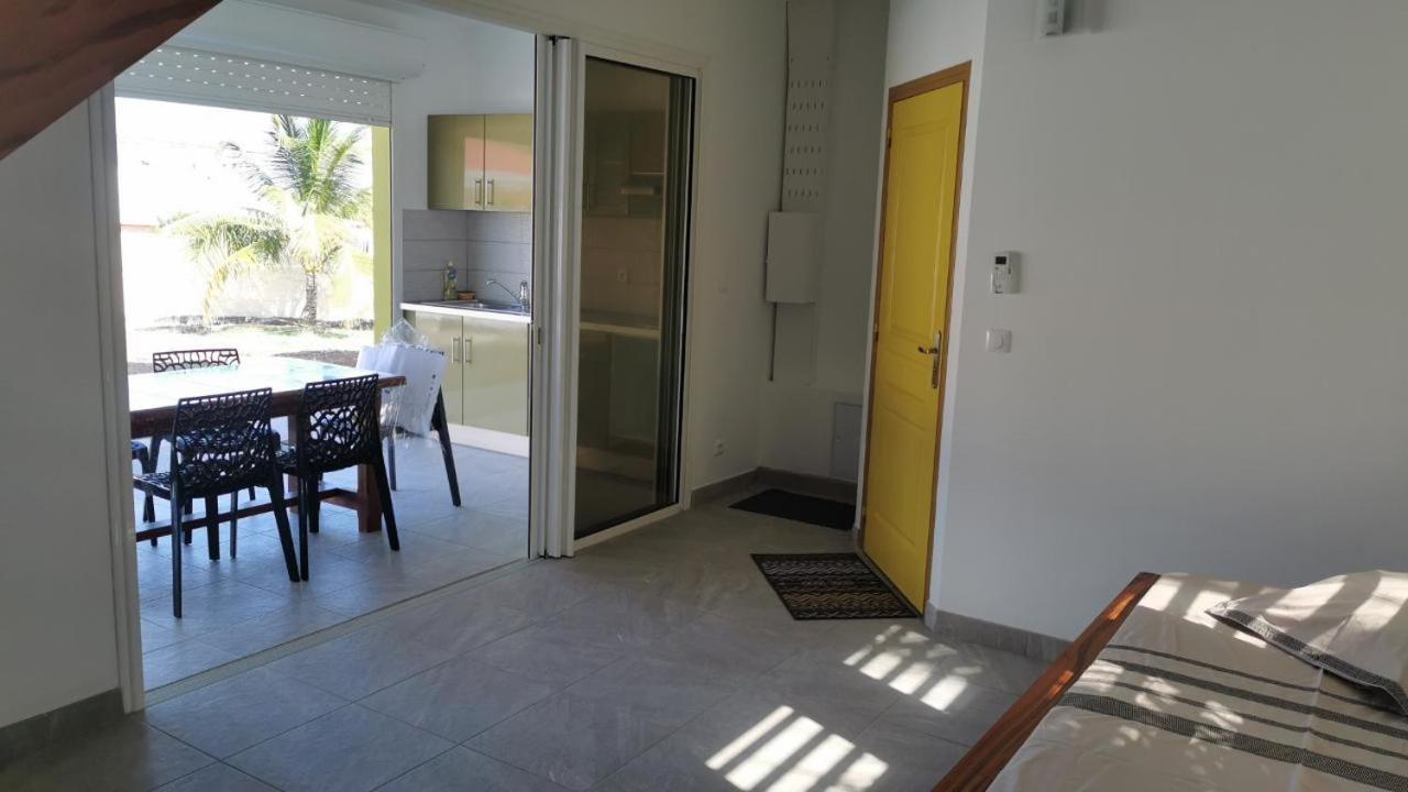 Appartement Cap Des Anses à Sainte-Anne Extérieur photo